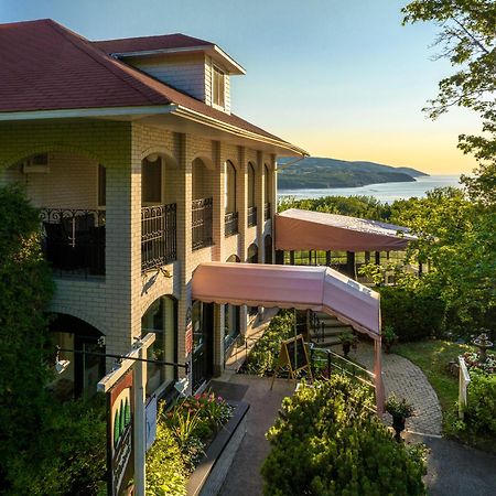 Auberge Des Falaises La Malbaie Eksteriør bilde